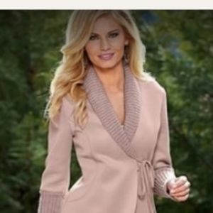 Venus Jacket Size Medium